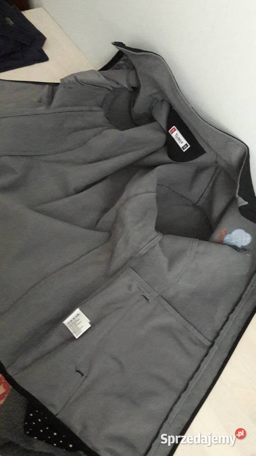 Bluza ocieplana czarna Clique nowa opolskie