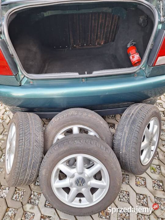 Volkswagen Polo Classic 1997 14 180000km małopolskie Konina