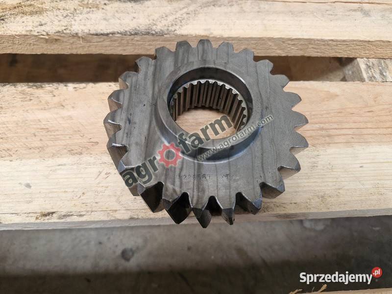 Koło zębate John Deere 6810 6910 Byków sprzedam