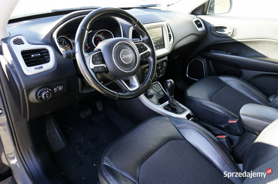 Jeep Compass Limited 4x4 salon Polska Rok produkcji 2019 Warszawa sprzedam