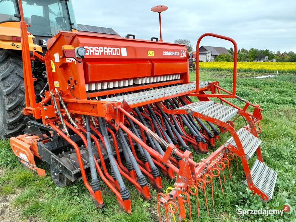 Agregat uprawowo siewny Maschio Gaspardo Agregaty Wierzbie