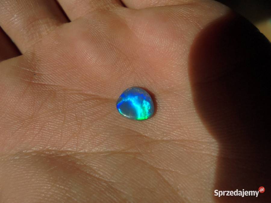 czarny opal australijski z rzadką czerwoną Warszawa sprzedam