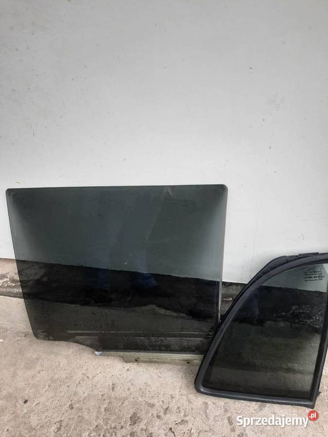 Szba tylna lewa Suzuki Swift 2014 czarna