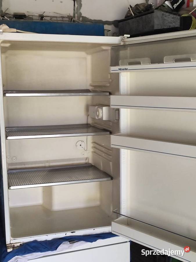 Sprzedam lodówkę Samsung no frost Lodówki i zamrażarki sprzedam