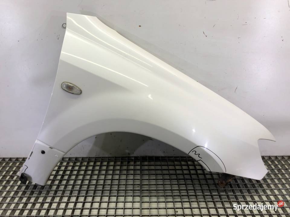 BŁOTNIK PRZÓD PRAWY MITSUBISHI OUTLANDER I SUV