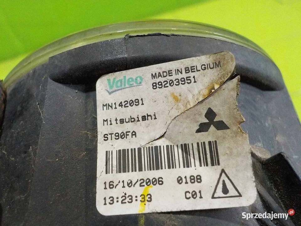 OUTLANDER II 07r halogen lewy MN142091 Suków