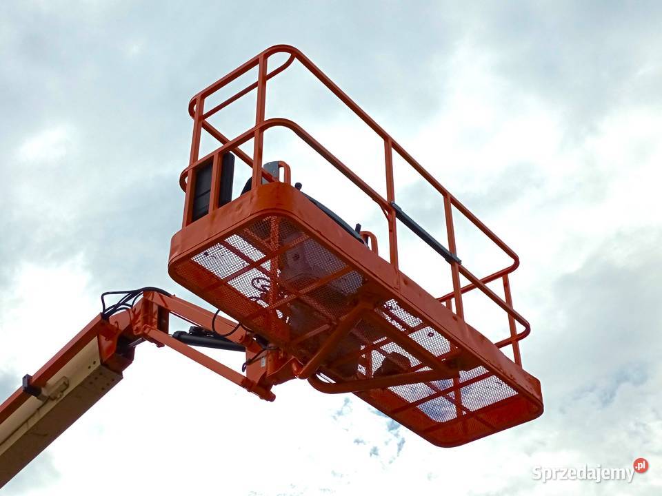 Podnośnik teleskopowy JLG M 600 J 326 podest nie Dźwigi, podnośniki Jasło sprzedam
