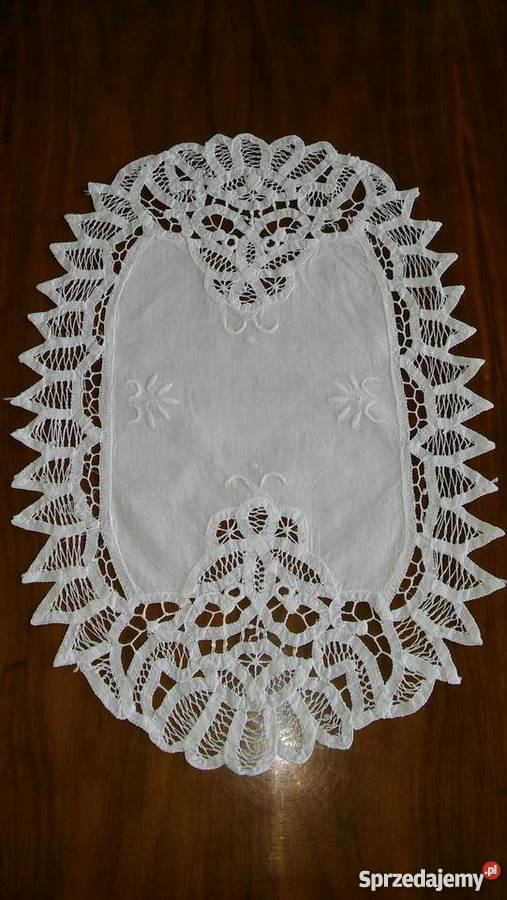 haft koronka brukselska serwetka serweta cudna Gdańsk