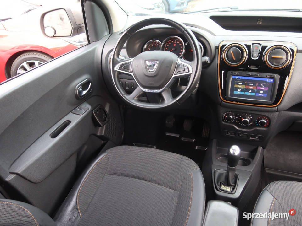 Dacia Dokker 12 TCe Rok produkcji 2017 Katowice