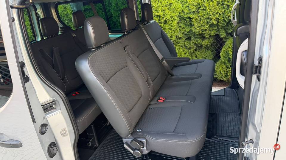 Opel Vivaro LONG 9osobowy Serwisowany STAN Opatów