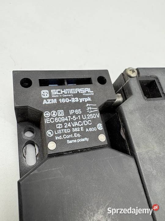 Schmersal AZM 16023YRPK 24 VACDC 1042694000 Warszawa sprzedam