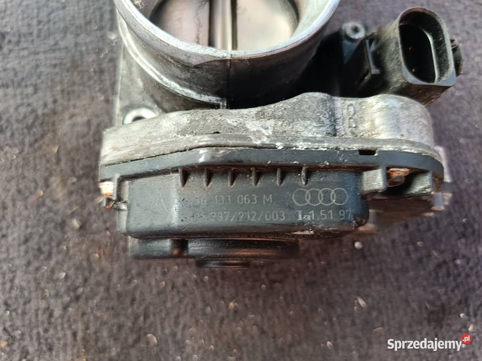 Przepustnica 18 T 058 133 063 M Audi A4 B5 a35 osobowe Przepustnice Myszków