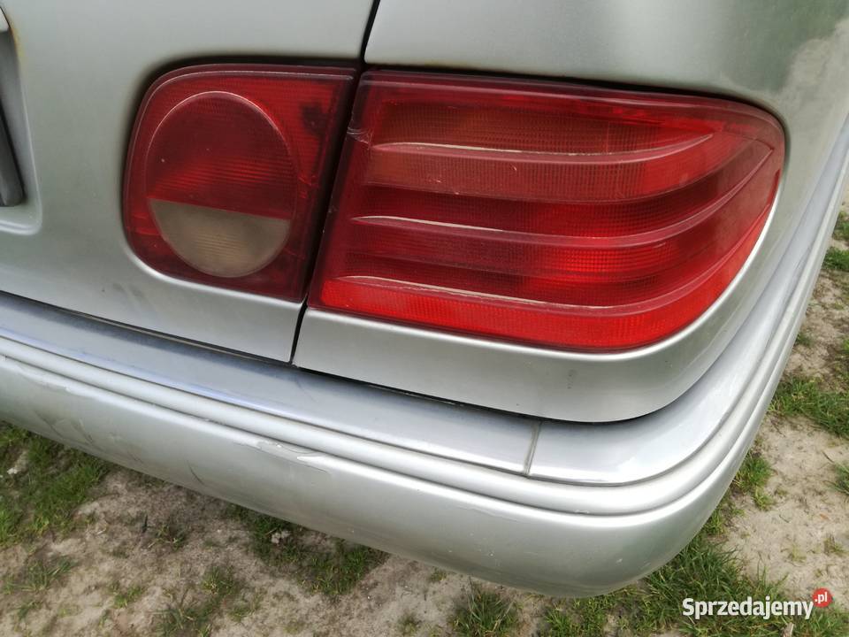 Lampy tylne Mercedes w210 sedan przedlift Kosarzew-Stróża sprzedam