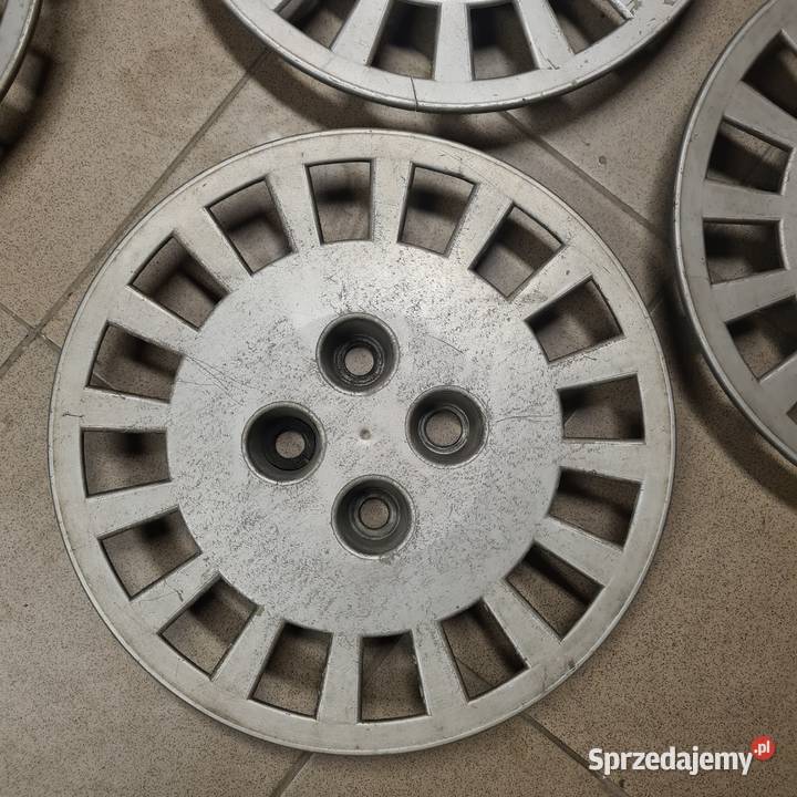 Kołpaki Polonez 13 Motycz sprzedam