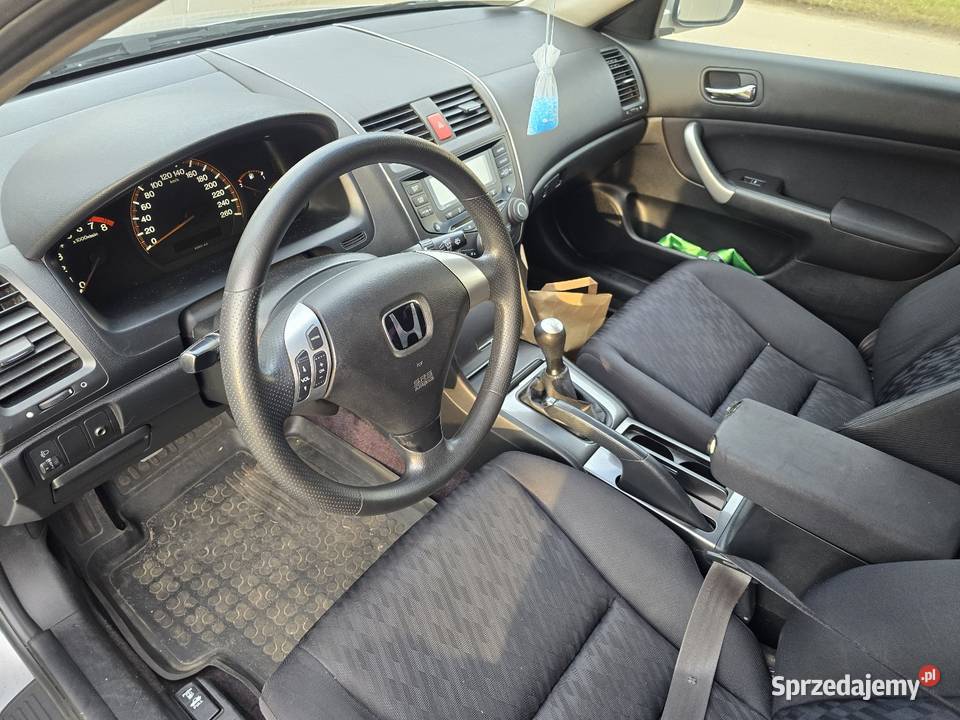 Honda Accord 20 vtec 2005 r srebrny Orzech
