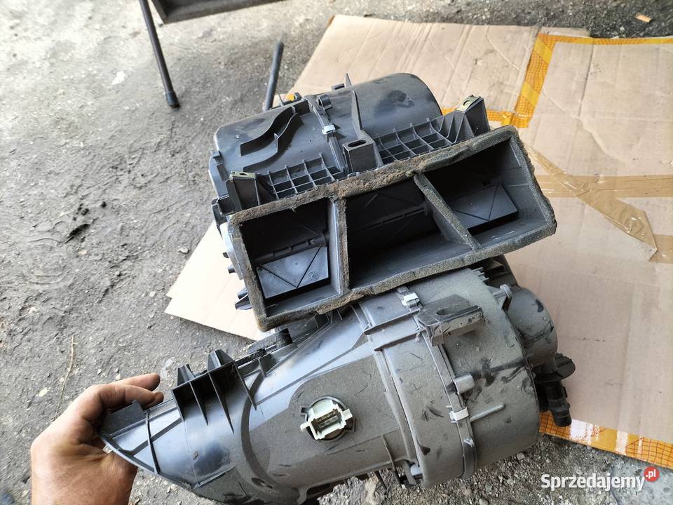 CITROEN XSARA PICASSO nagrzewnica obudowa Kamień-Kolonia