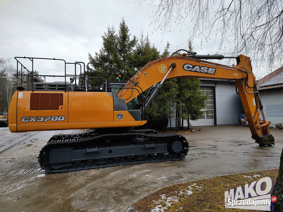 Case CX370D 2016r 10750 mtg CAT Liebherr Hitachi Rok produkcji 2016 Motoryzacja świętokrzyskie Ostrowiec Świętokrzyski