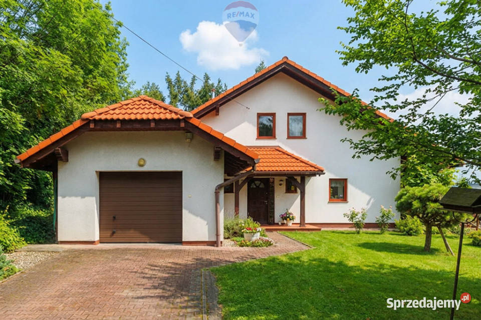 Przestronny dom z kominkiem i sauną BB asfalt Sprzedaż Bielsko-Biała sprzedam