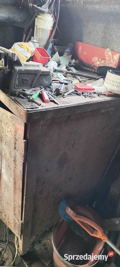 Stół warsztatowy metalowy PRL plus prasa małopolskie Krzeszowice