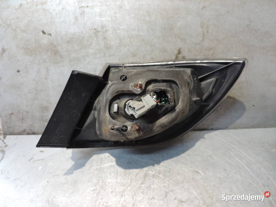 LAMPA LEWY TYŁ MAZDA 3 I BK HB Rok produkcji 2004 Lampy tylne Nowy Sącz