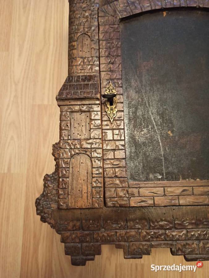 Antyk z początku XX wieku drewniana szafka w podkarpackie Dębowiec