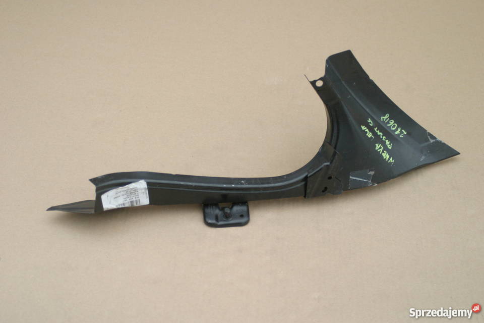 VW PASSAT CC SPŁYW KANAŁ WNĘKA BAGAŻNIKA WYCINKA Karoseria lubuskie Bieleń