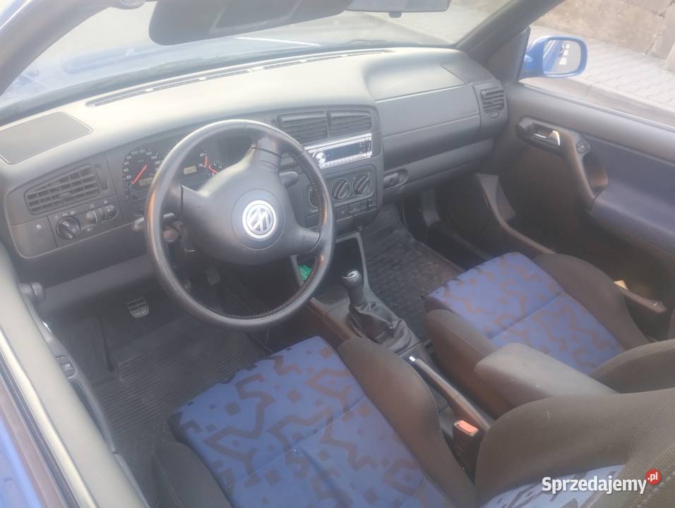 ladny niebieski golf cabrio benzyna Bochnia