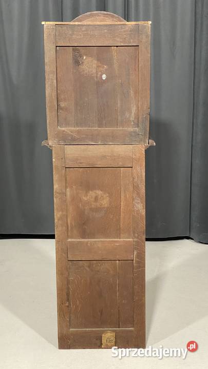 Rzeźbiona dębowa obudowa zegara stojącego Gryfice