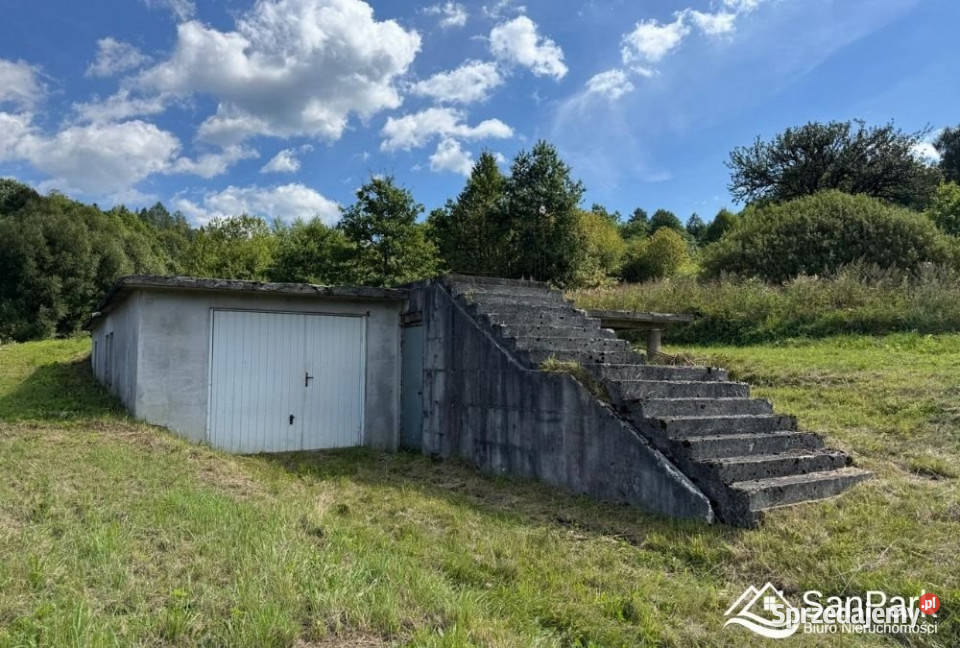 Grunt Łukawica 2378 metrów podkarpackie