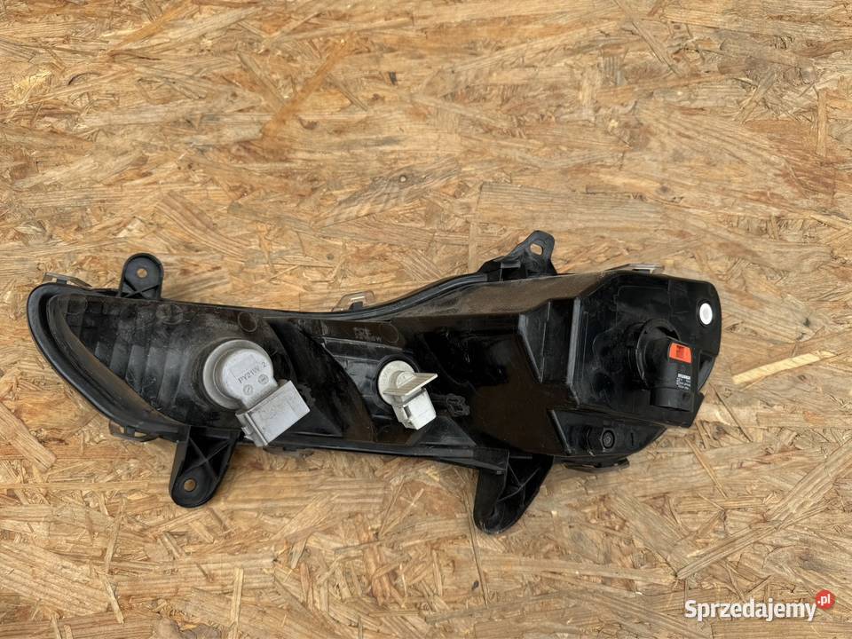 Halogen przód prawy rh Ford kuga mk2 1216 3 wielkopolskie Sieraków