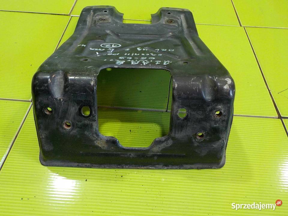 MERCEDES R W251 07r wspornik pasa przod Suków sprzedam