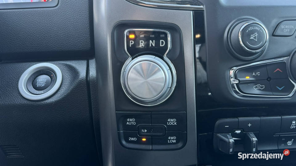 Dodge RAM RAM 2018 SPORT 57HEMI Kam cofania klimatyzacja pomorskie Gdynia sprzedam