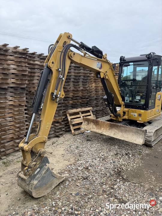 Koparka CAT 3035CR Nowa Karczma
