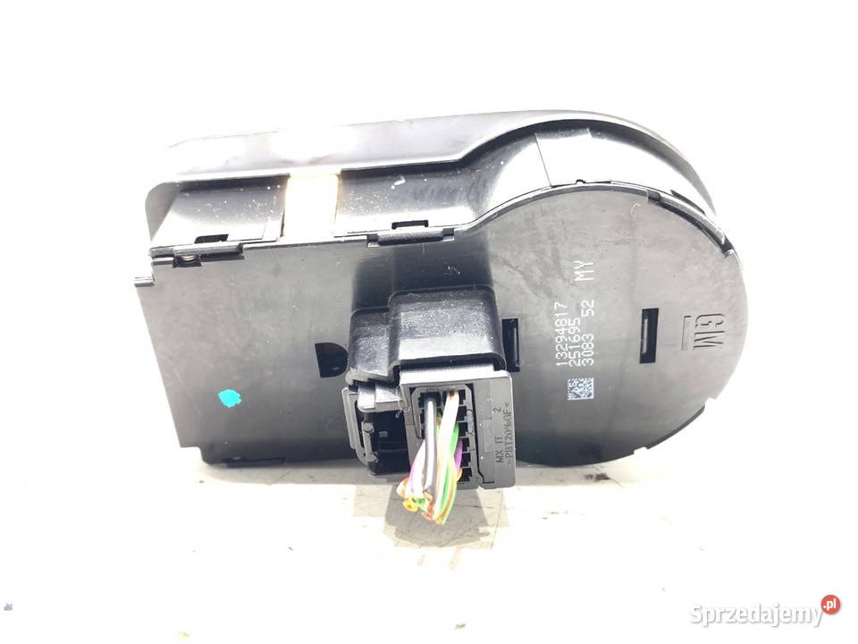 WŁĄCZNIK ŚWIATEŁ OPEL ZAFIRA C 13294817 PRZYCISK