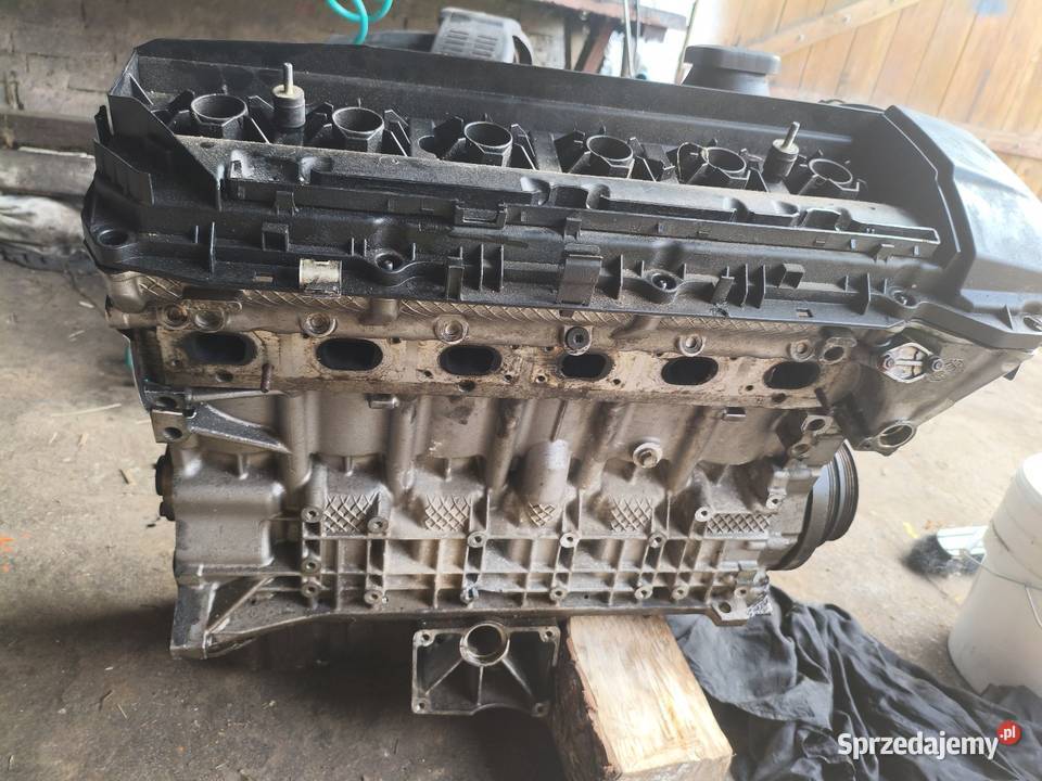 Słupek m54b30 BMW X5 Samochody na części Śmiechów