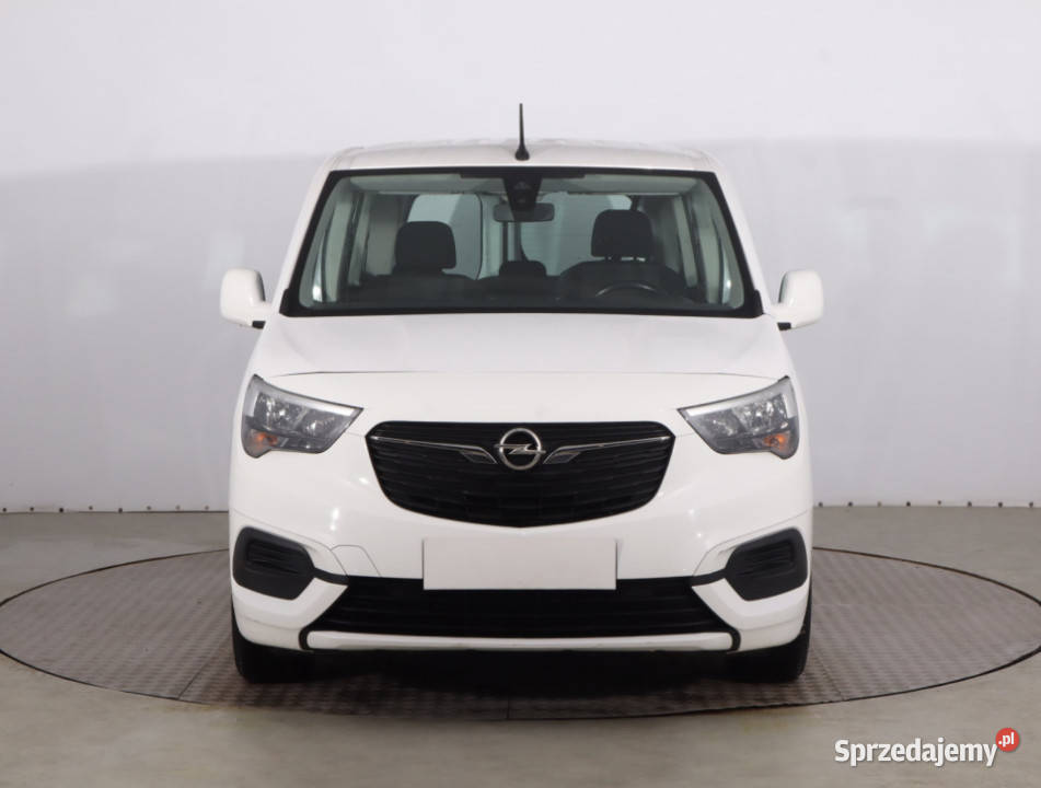 Opel Combo 12 Turbo 4/5