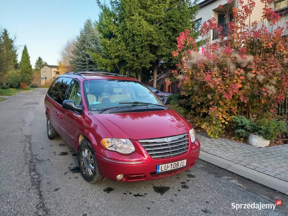 CHRYSLER TOWN&COUNTRY WERSJA LIMITED 3,8 B+GAZ STAG