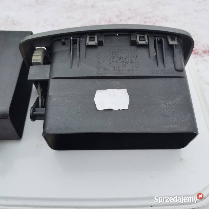 Kratka nawiewu Renault Trafic Vivaro Gubin