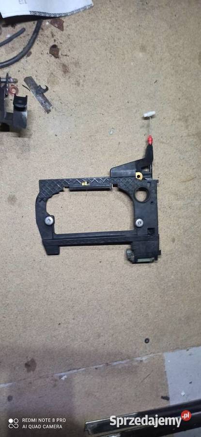 bmw e39 STELAŻ WSPORNIK KLAMKI śląskie Imielin