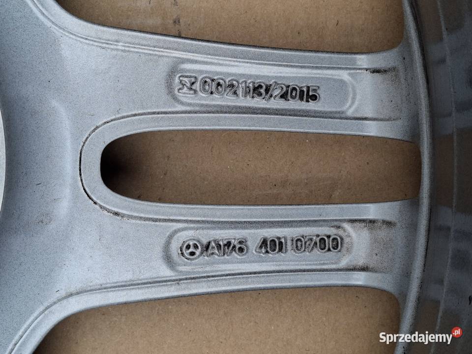 MERCEDES AKLASA W176 CLA AMG FELGA ALUFELGA 18 Średnica 18" Bieleń