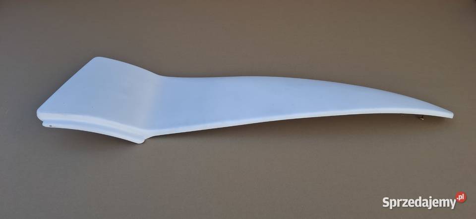 RENAULT PREMIUM SPOILER DACHOWY OWIEWKA PRAWA ciężarowe Bieleń