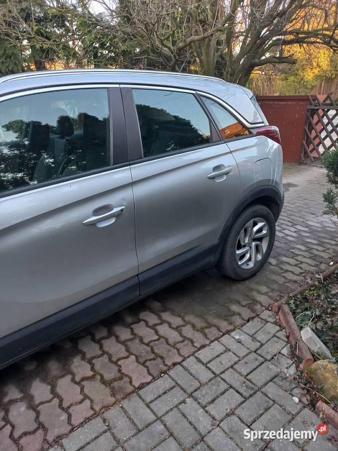 suv opel crossland X benzyna mozliwa ZAMIANA garażowany Radomsko
