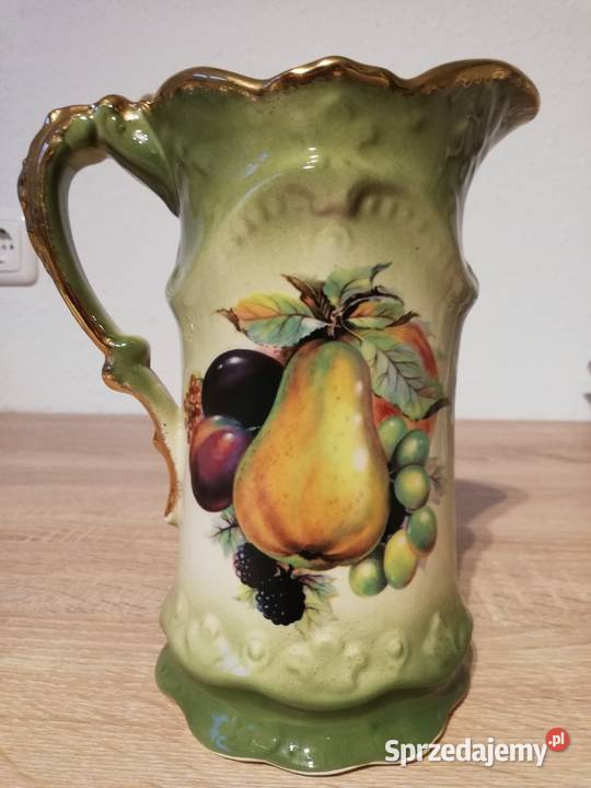 Porcelanowy dzbanek z uchem w owice Gorlice