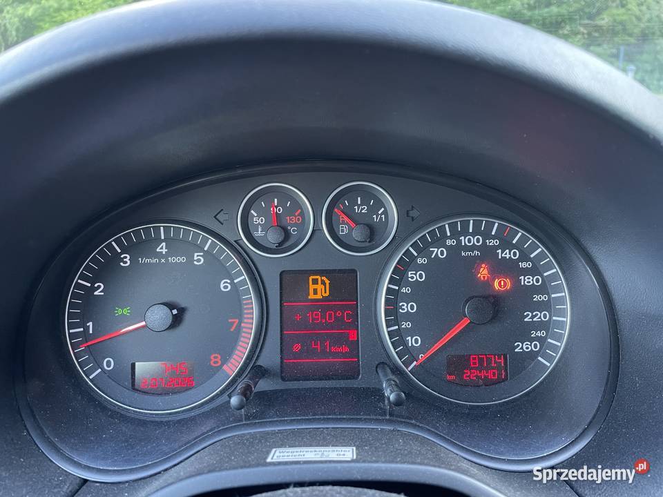 Audi a3 8p sport back 16 benzyna klimatronik 220 Busko-Zdrój sprzedam