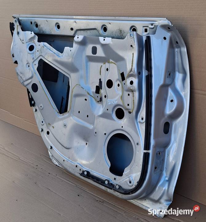 AUDI A6 C6 DRZWI LEWY TYŁ LEWE TYLNE osobowe lubuskie Bieleń