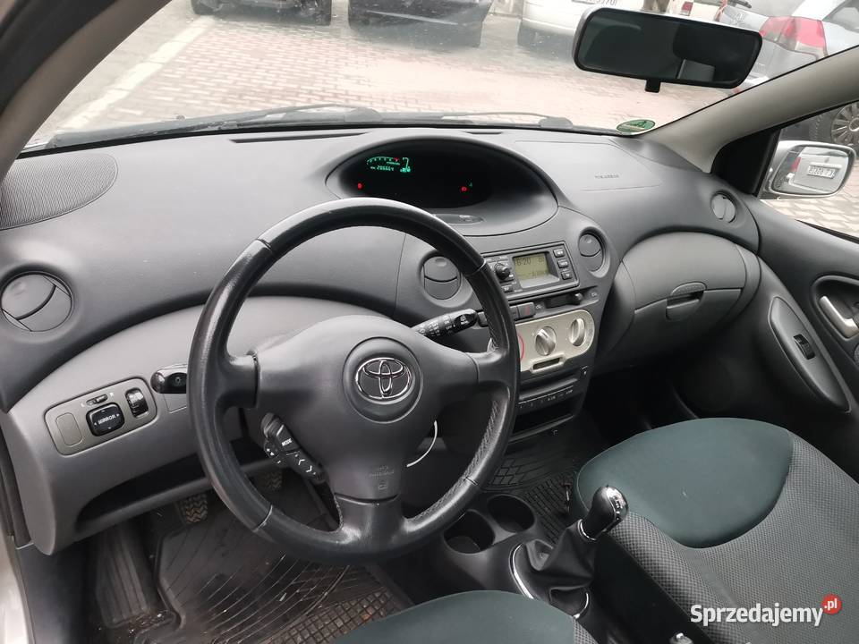 Toyota yaris z Niemiec KLIMA alufelgi mocniejszy Tarnów