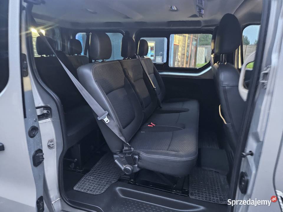 Opel Vivaro 16CDTI 8osobowy wielofunkcyjna kierownica podkarpackie Sanok sprzedam