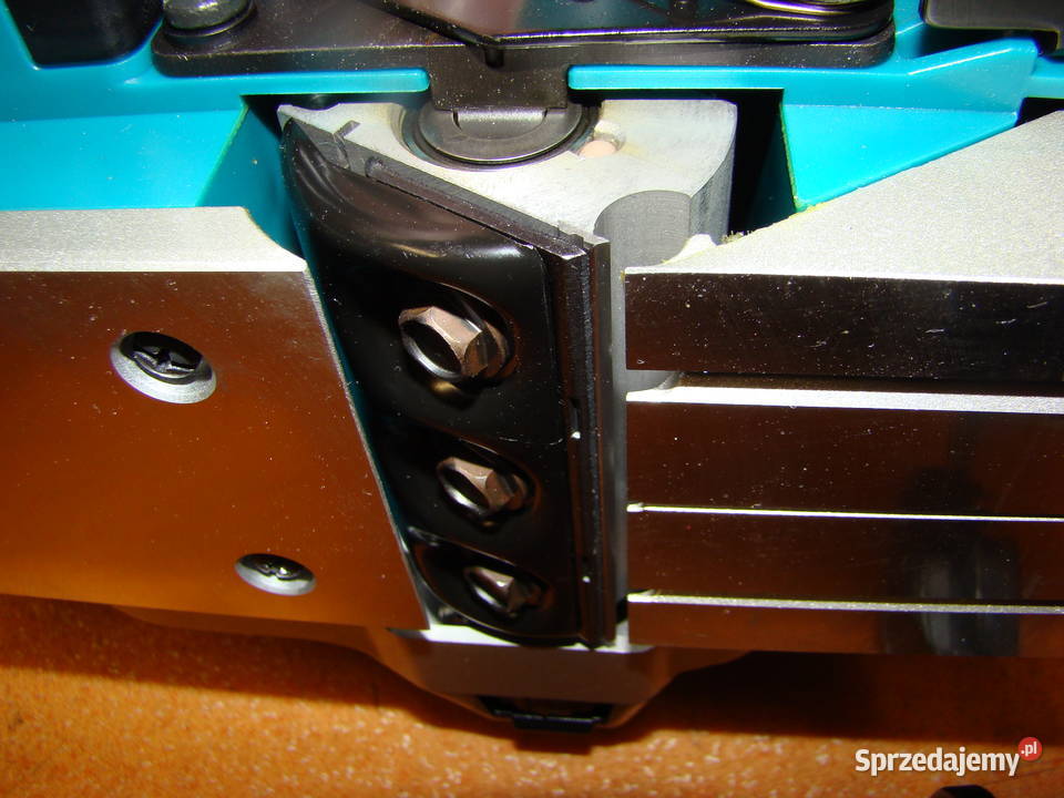 Strug do drewna Makita KP 0810 szerokość 82 mm śląskie