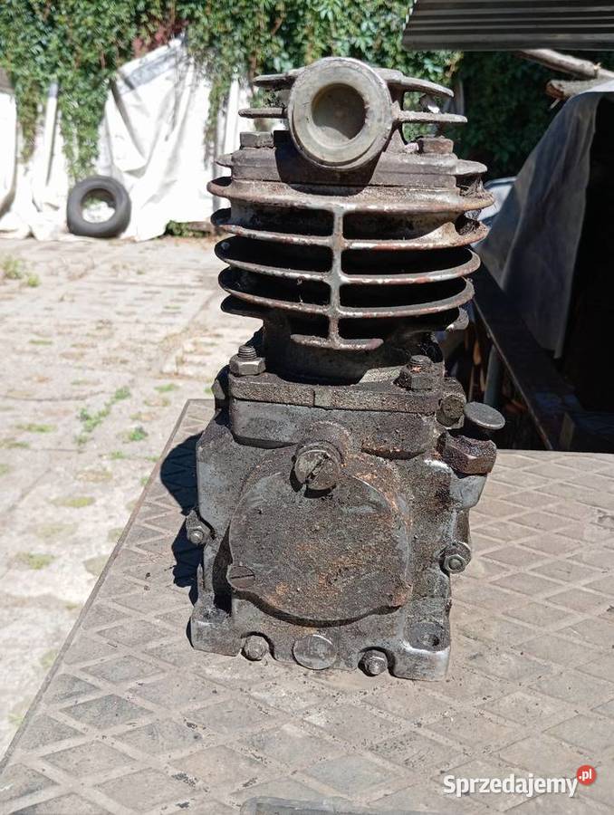 Zabytkowa Sprężarkakompresor Star 2829 Ursus Lublin sprzedam
