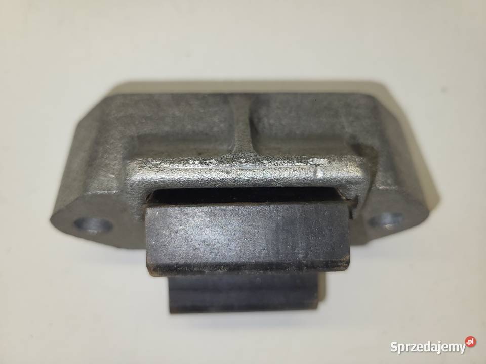 Fiat 126 p Maluch Nowy wspornik odbój guma Piaseczno